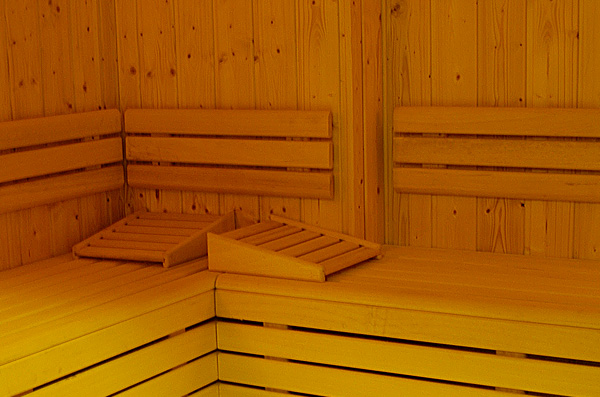 Sauna à La Piscine du Pays de Landivisiau Intérieur